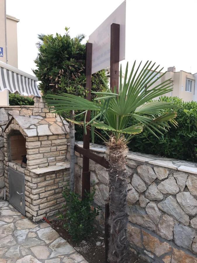 Jurisic Apartments Novalja Kültér fotó