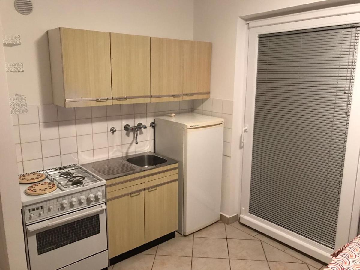 Jurisic Apartments Novalja Kültér fotó